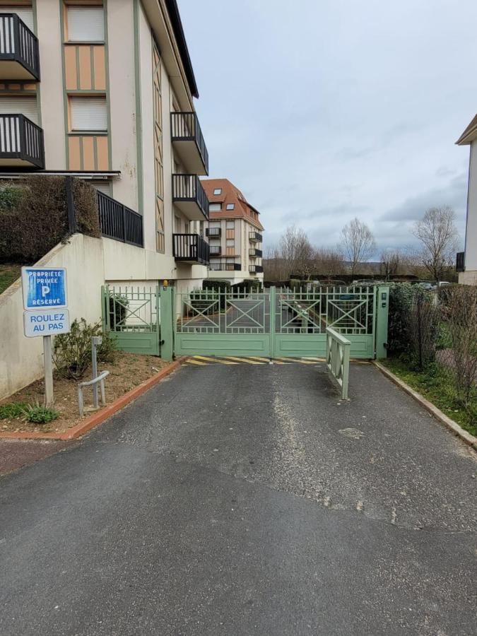 "Mon Evidence!" Magnifique Appartement Vue Mer Et Acces Direct A La Plage Villers-sur-Mer Extérieur photo